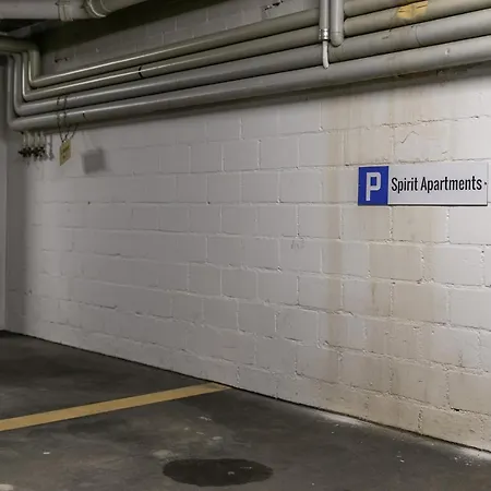 Spirit - Balkon - Bergsicht - Parkplatz